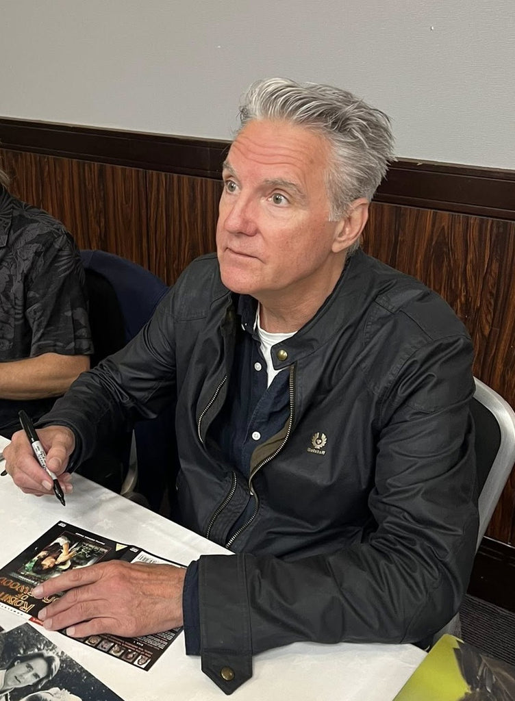 Michale Praed MICHAEL PRAED - Robin of Loxley in Robin of Sherwood- hand signed 10 x ...