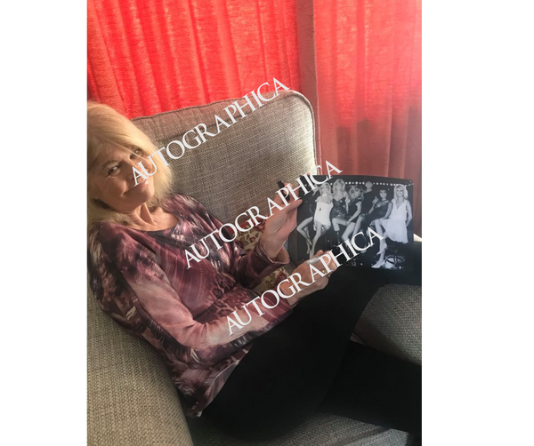 ANGELA LYN Zorin Girl in A View To A Kill - 10 x 8 photo signed by Angela Lynn