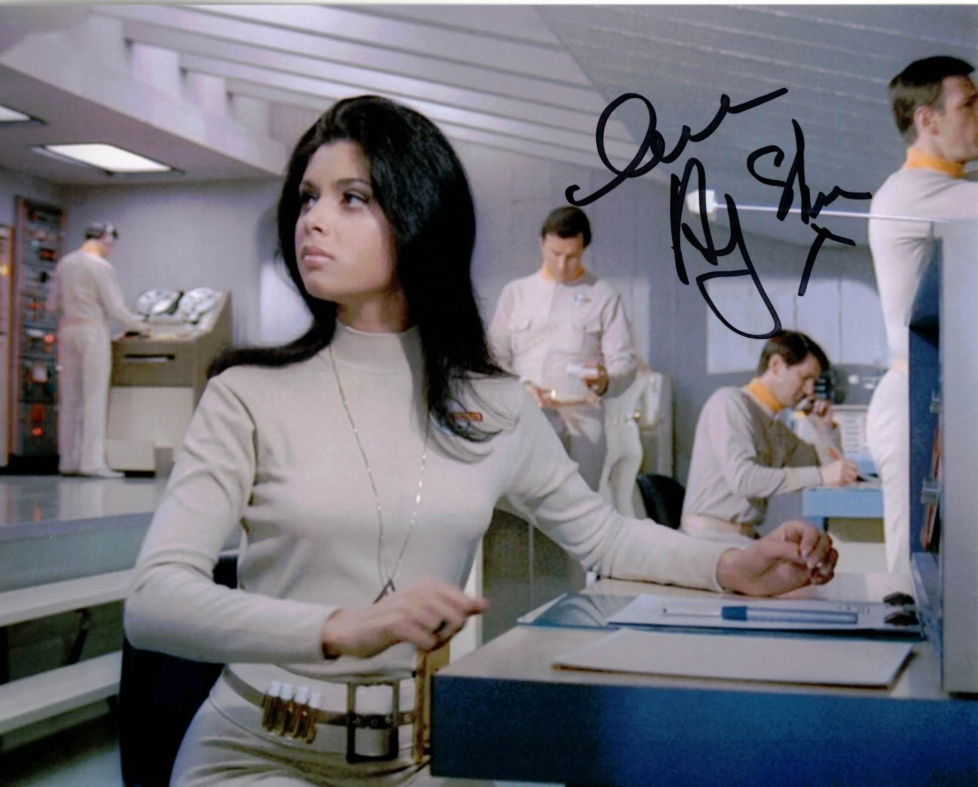 AYSHEA BROUGH - shadow operative in UFO  hand signed 10 x 8 photo