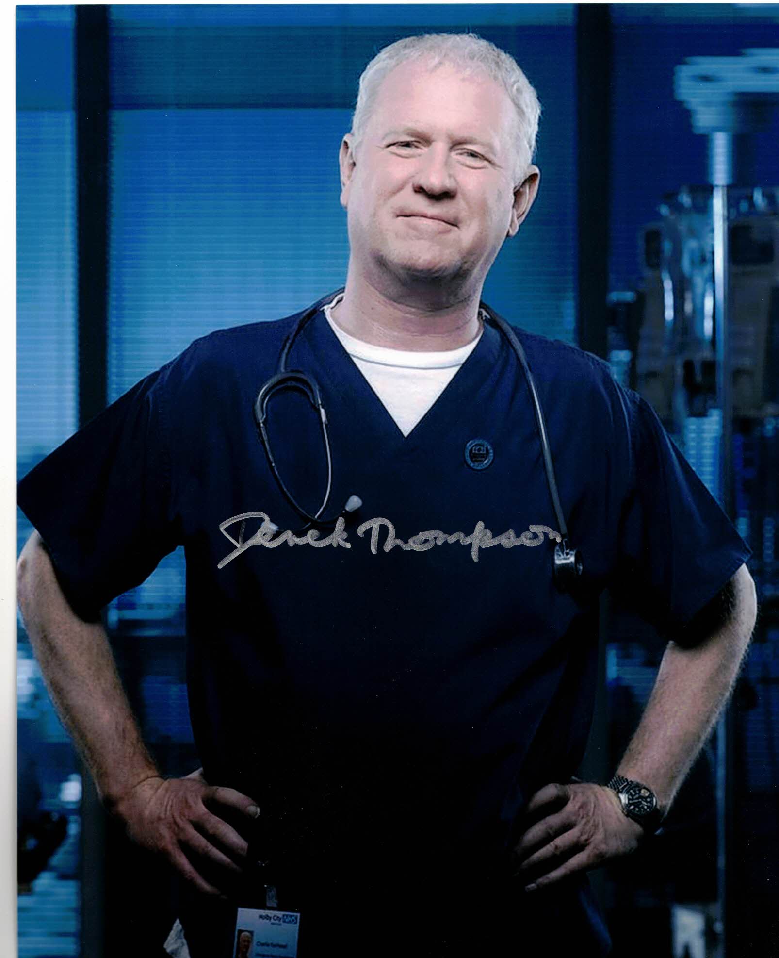 DEREK THOMPSON -Charlie Fairhead in Casualty- hand signed 10 x 8 photo