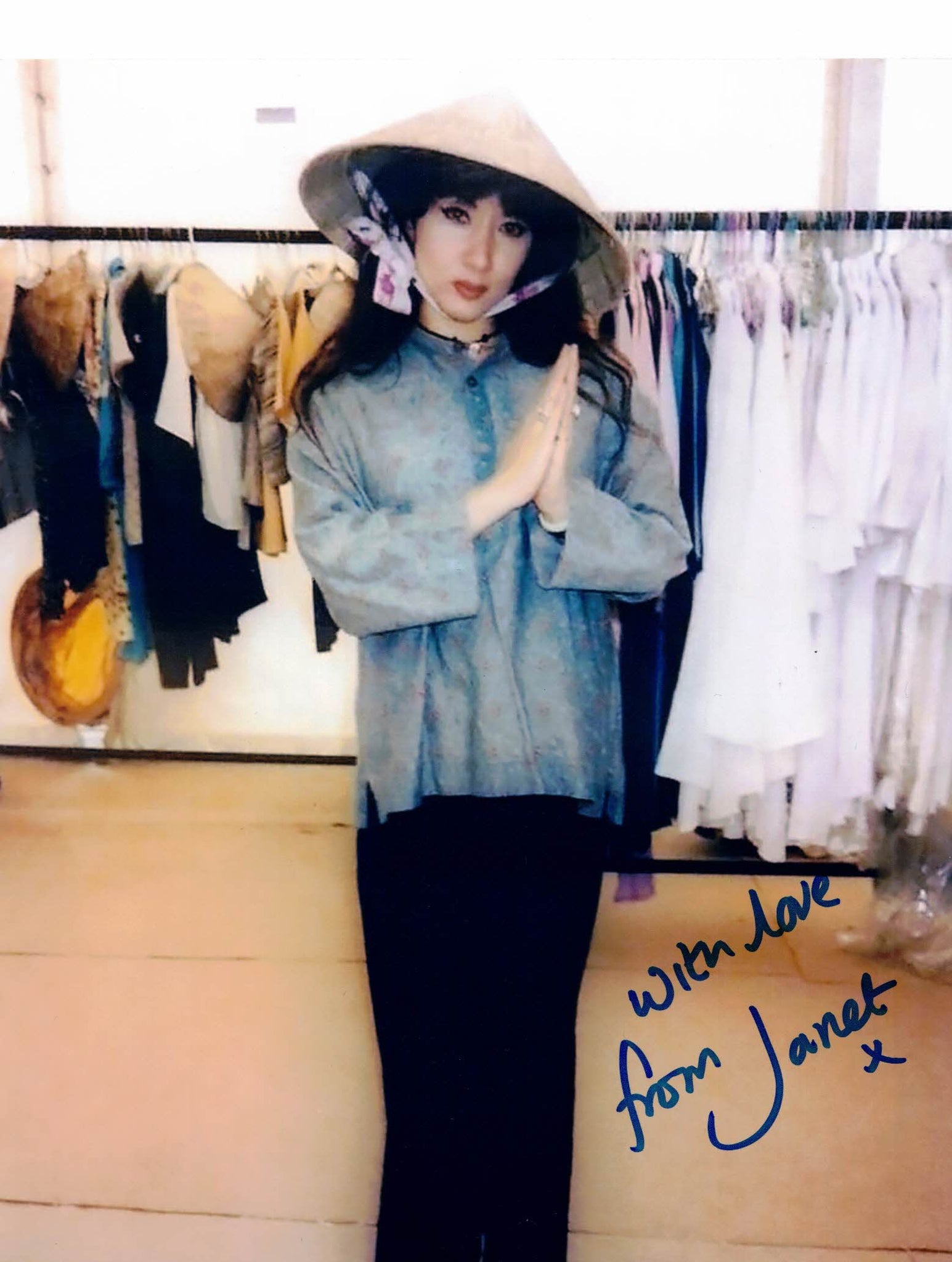 JANET HO - action performer  -James Bond - Tomorrow Never Dies hand signed 10 x 8 photo