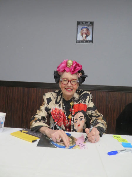 SU POLLARD - Peggy in Hi De Hi -  hand signed 10 x 8 photo