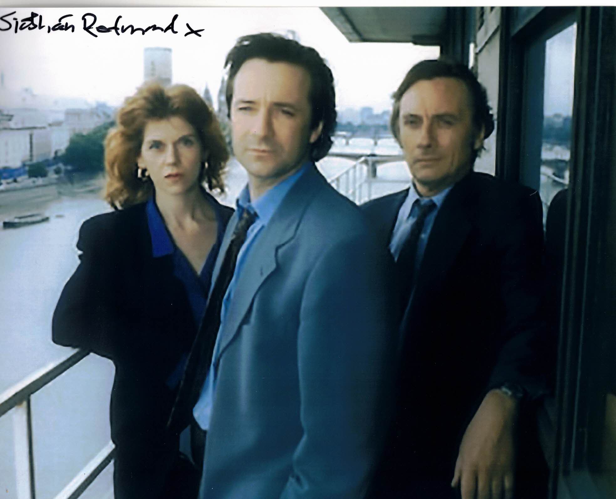 SIOBHAN REDMOND - Maureen Connell in Between The Lines - hand signed 10 x 8 photo