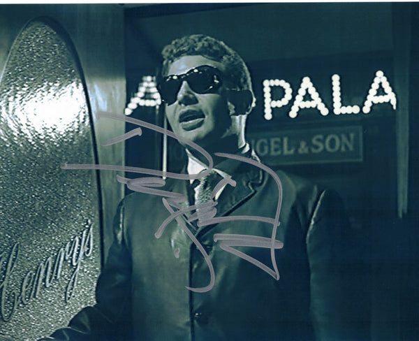 DERREN NESBITT - Sandy Youth in Victime - hand signed 10 x 8 photo