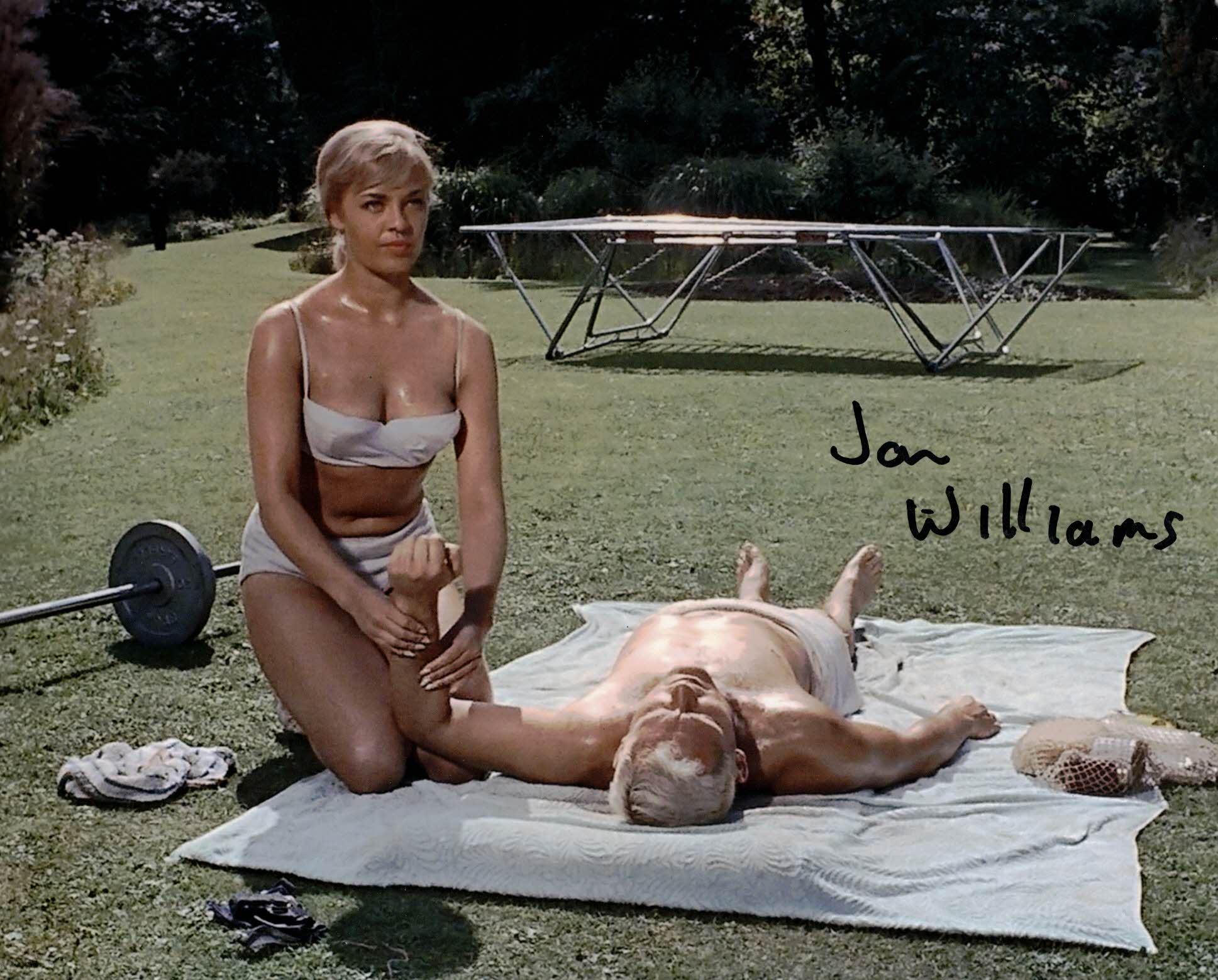 JAN WILLIAMS - Masseuse in From Russia With Love  hand signed 10 x 8 photo