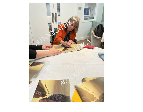 ANN FIRBANK- Consul Varda in Space 1999 - The Dorcons - hand signed 10 x 8 photo