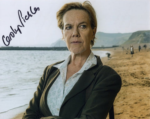 CAROLYN PICKLES - Maggie Radcliffe in Broadchurch- hand signed 10 x 8 photo