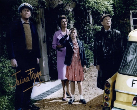 JANINA FAYE- Susan in The Day of The Triffids hand signed 10 x 8 photo