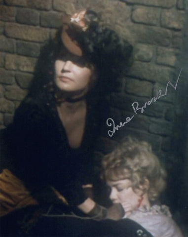 IRENE BRADSHAW - Yvonne in Dr Jekyll & Sister Hyde (Hammer) - hand signed 10 x 8 photo