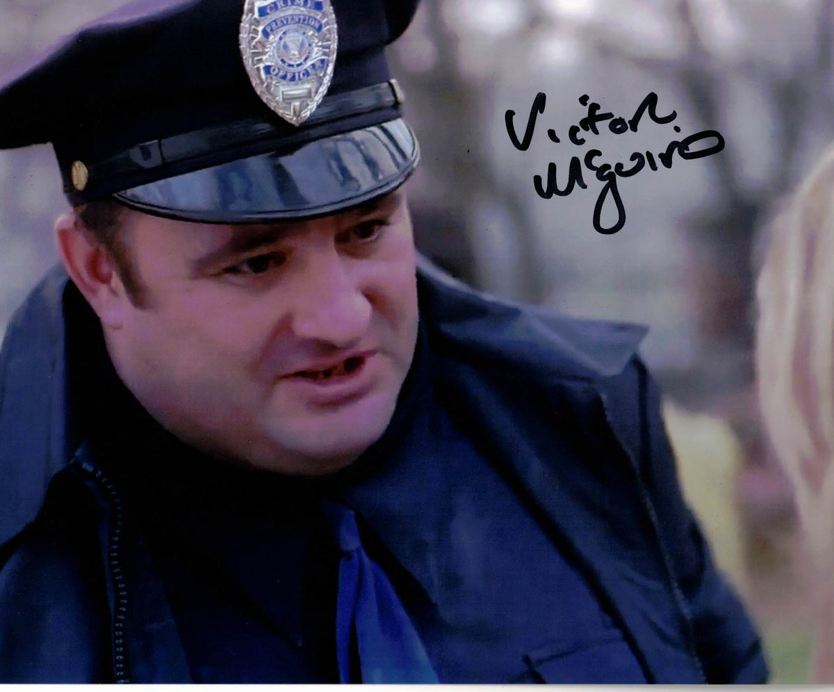 VICTOR MCGUIRE - 1st Cop in Hellraiser Hellworld- Hand signed 10 x 8 p