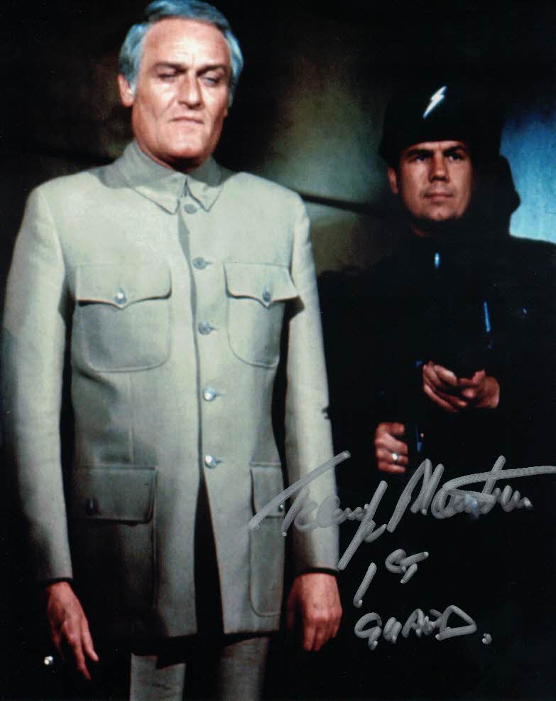 TERENCE MOUNTAIN - 1st Guard in You Only Live Twice hand signed 10 x 8 photo