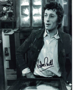 ROBERT POWELL - Toby Wren in Doomwatch hand signed 10 x 8 photo