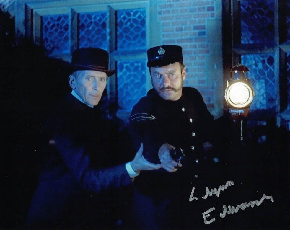 GLYNN EDWARDS -Sergeant Allan in The Blood Beast Terror hand signed 10 x 8 photo