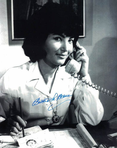 BETTINE LE BEAU - Dent's  secretary - James Bond - Dr No hand signed 10 x 8 photo