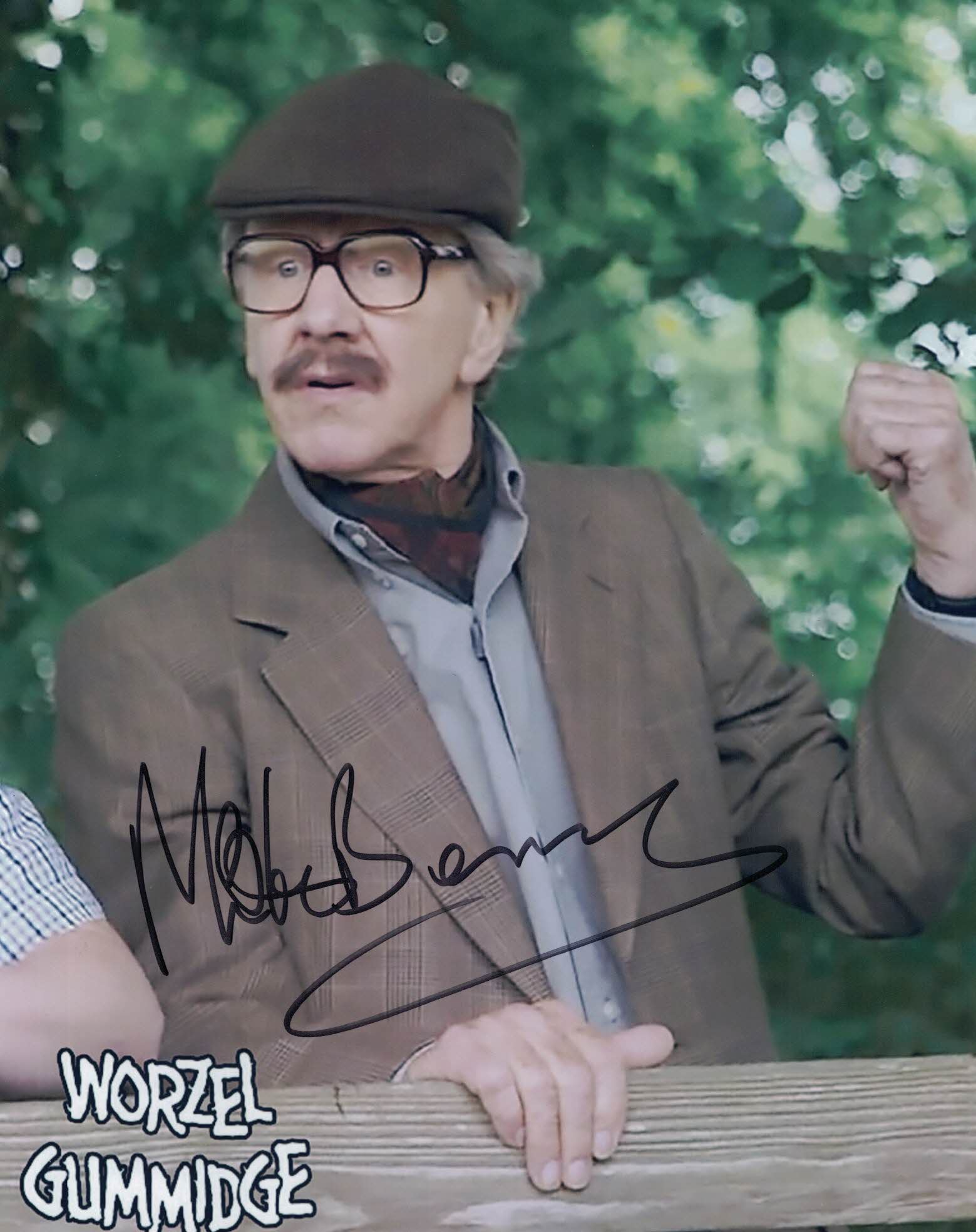 MIKE BERRY -Mr Peters in Worzel Gummidge - hand signed 10 x 8 photo