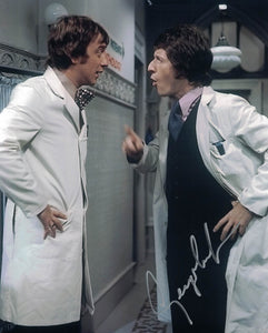 GEORGE LAYTON - Paul Collier in The Doctors Series - hand signd 10 x 8 photo