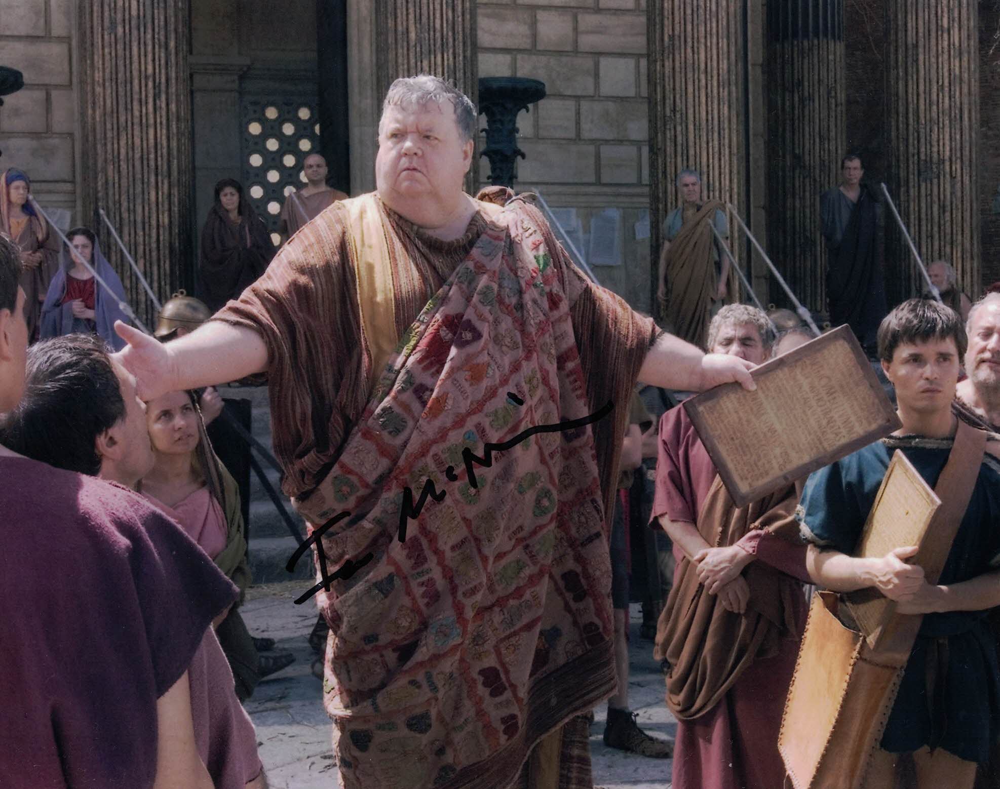 IAN MCNEICE - Newsreader in Rome- hand signed 10 x 8 photo