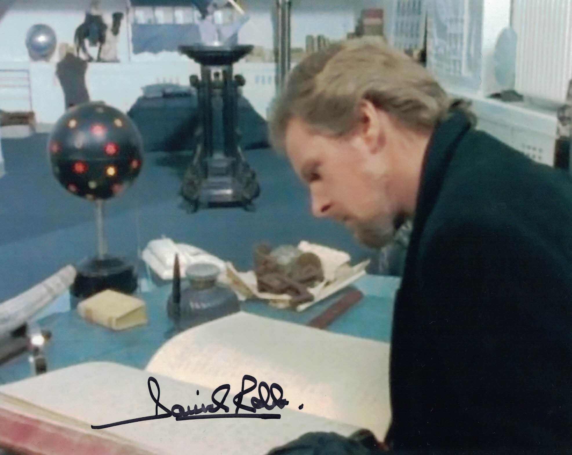 DAVID ROBB - Kalas - Highlander The Series - hand signed 10 x 8 photo
