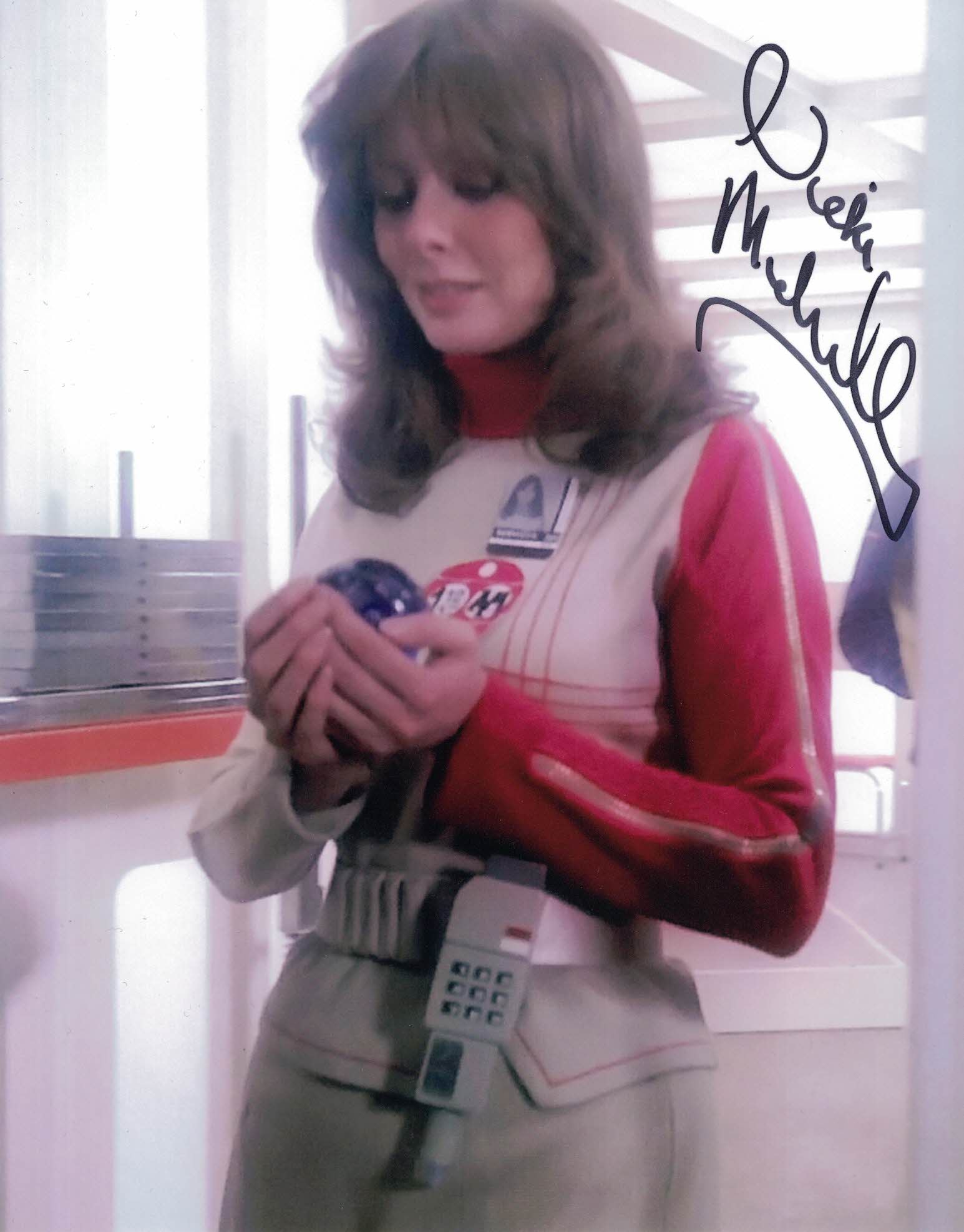 VICKI MICHELLE - as Barbara in Space 1999 - The Taybor - hand signed 10 x 8