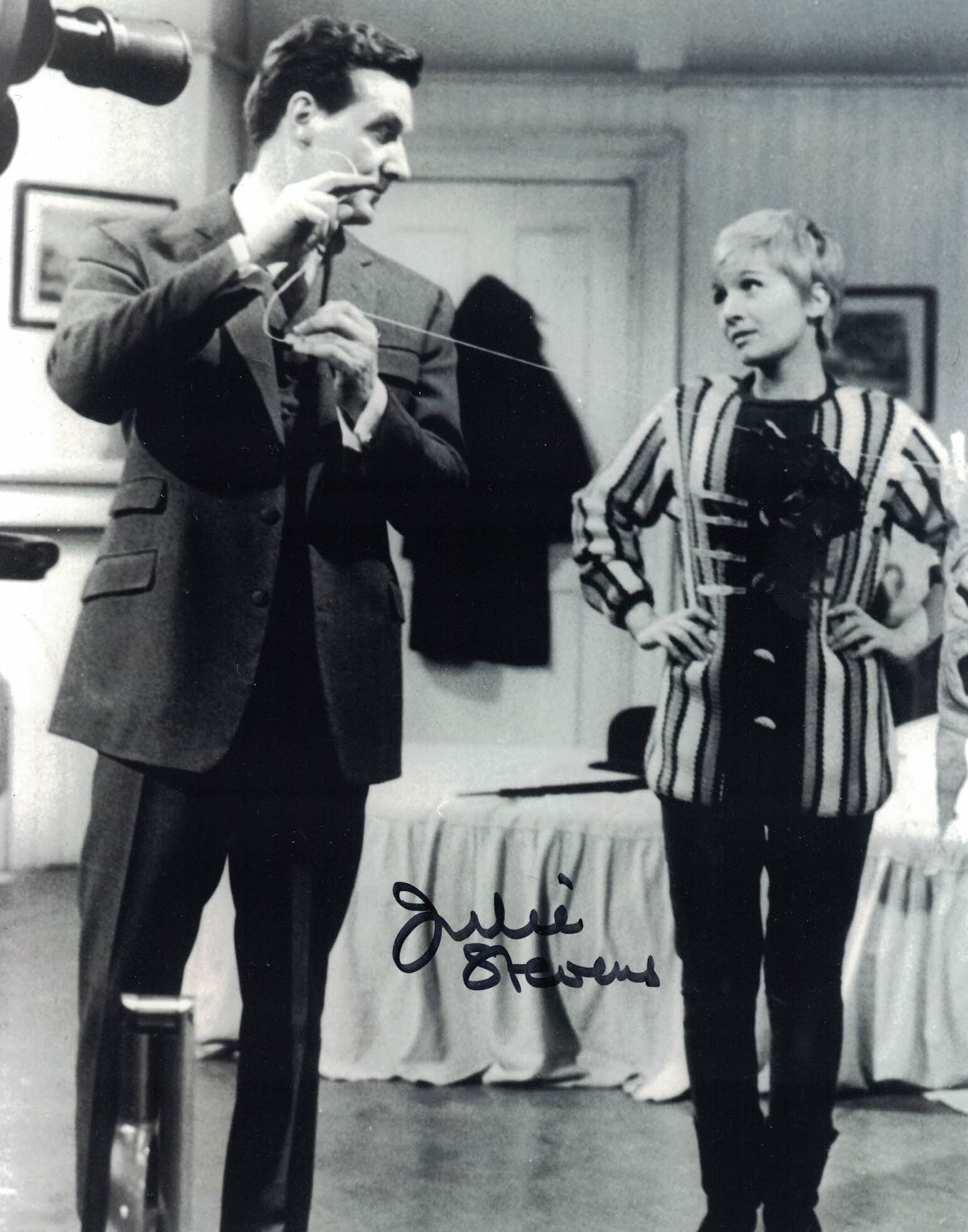 JULIE STEVENS - Venus Smith in The Avengers  TV series  hand signed 10 x 8 photo