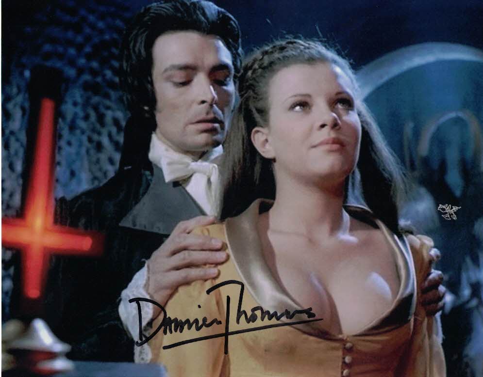 DAMIEN THOMAS - Twins of Evil hand signed 10 x 8 photo