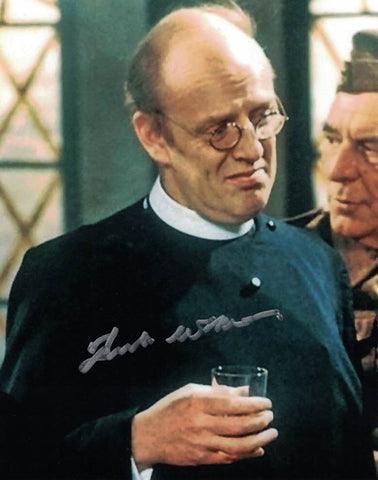 FRANK WILLIAMS - The Rev Timothy Farthing in Dad's Army hand signed 10 x 8 photo