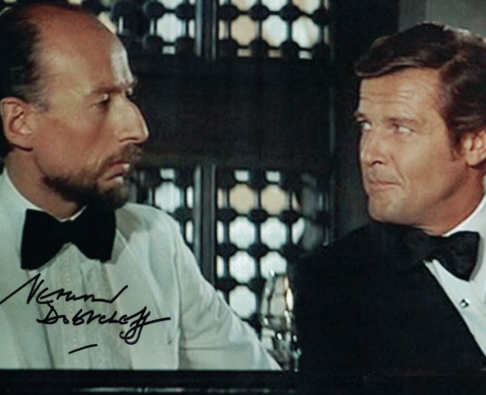 VERNON DOBTCHEFF - Max Kalba in The Spy Who Loved Me hand signed 10 x 8 photo