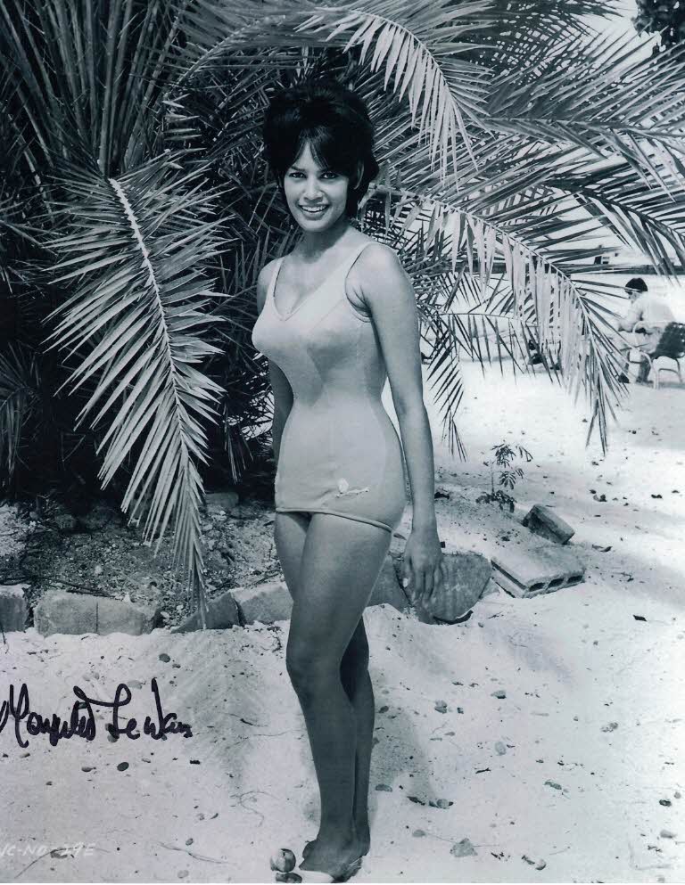MARGUERITE LeWARS - Annabel Chung in Dr No James Bond - hand signed 10 x 8 photo