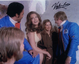 VALERIE LEON - Thule Girl in Space 1999 Deaths Other Dominion-  hand signed 10 x 8 photo