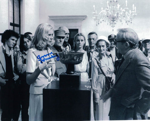 ANNE LONNBERG - Museum guide in James Bond - Moonraker - hand signed 10 x 8 photo