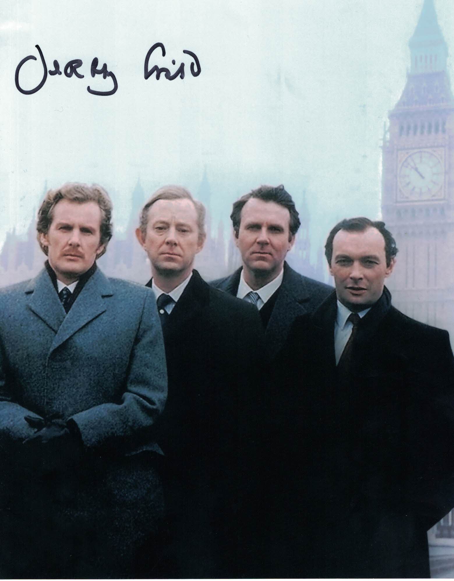 JEREMY CHILD -Charles Gurney Seymour in First Amongst Equals hans signed 10 x8