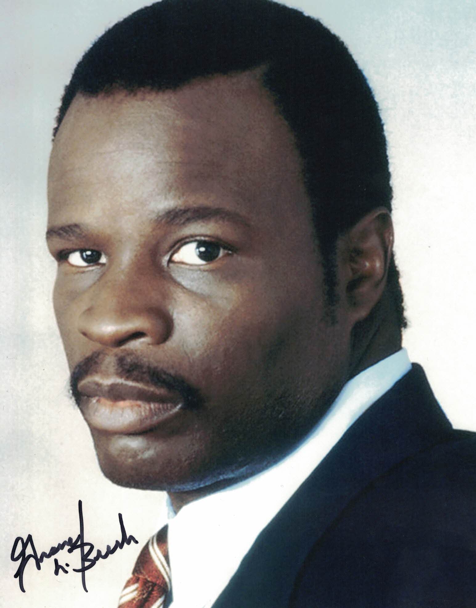 GRAND L BUSH - Lethal Weapon/  Die Hard/ Licence To Kill hand signed 10 x 8 photo