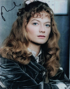 SOPHIE WARD Elizabaeth Ward In Young Sherlock Holmes Hand Signed 10 sophie-ward-elizabaeth-ward-in-young-sherlock-holmes-hand-signed-10